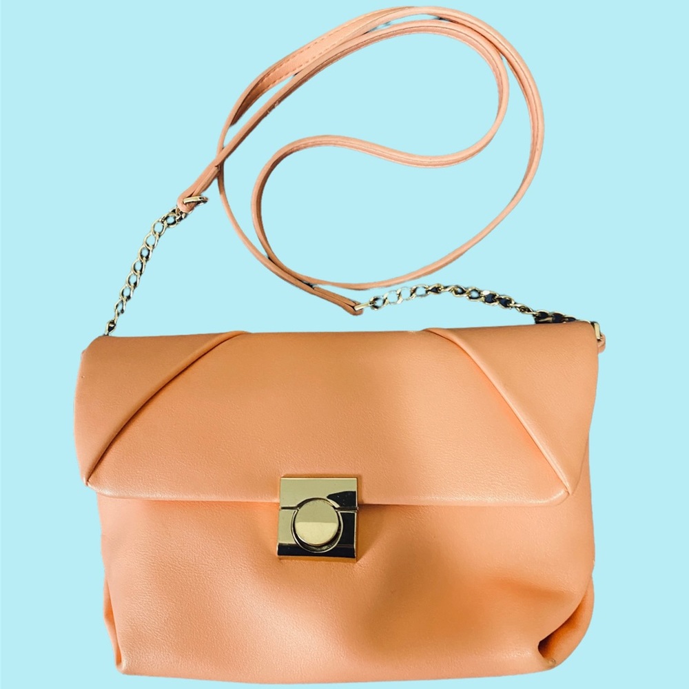 Small Pink and Gold Shoulder/Crossbody Purse